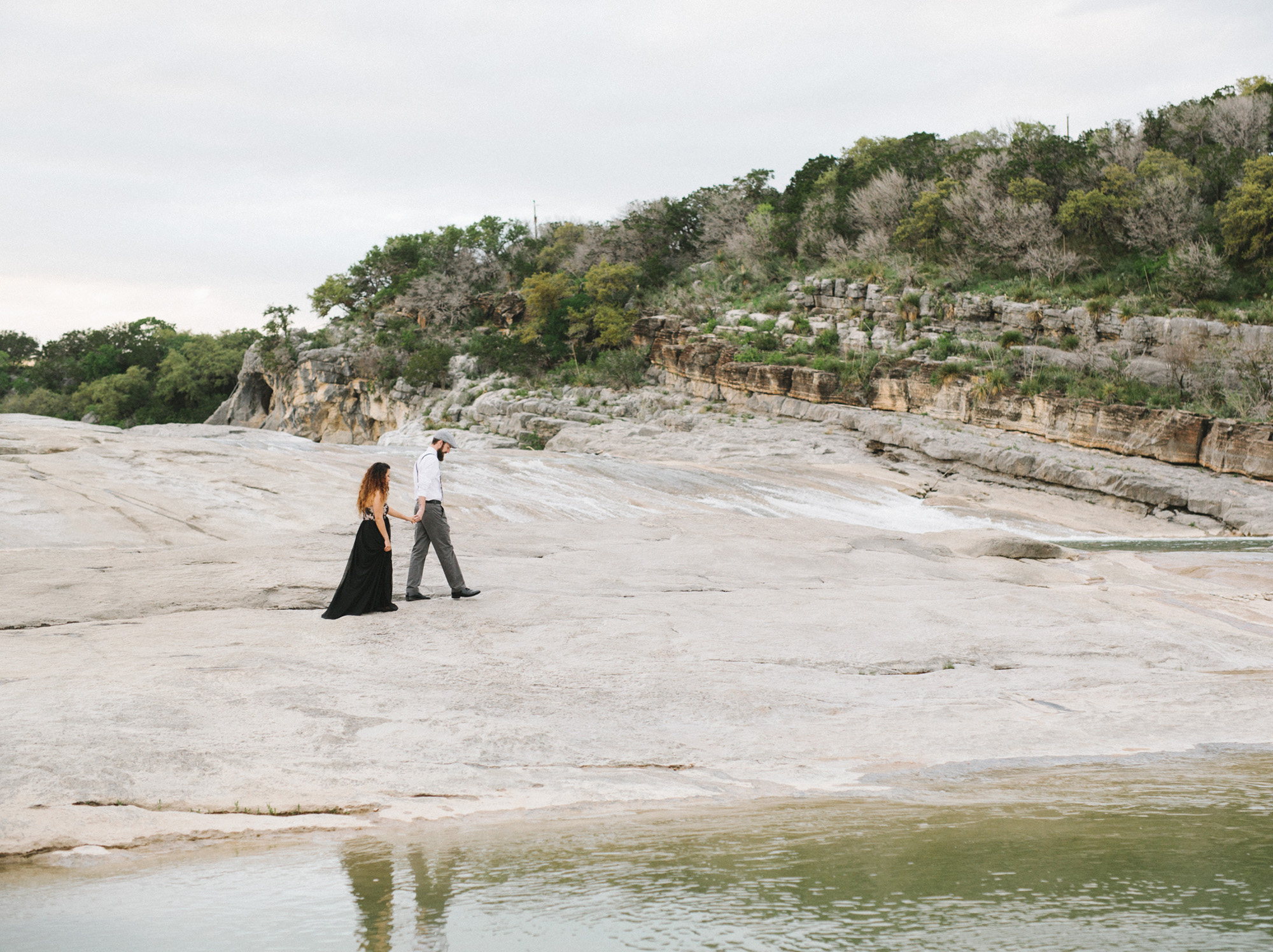 A romantic anniversary session by Santa Barbara photographer Tenth & Grace.