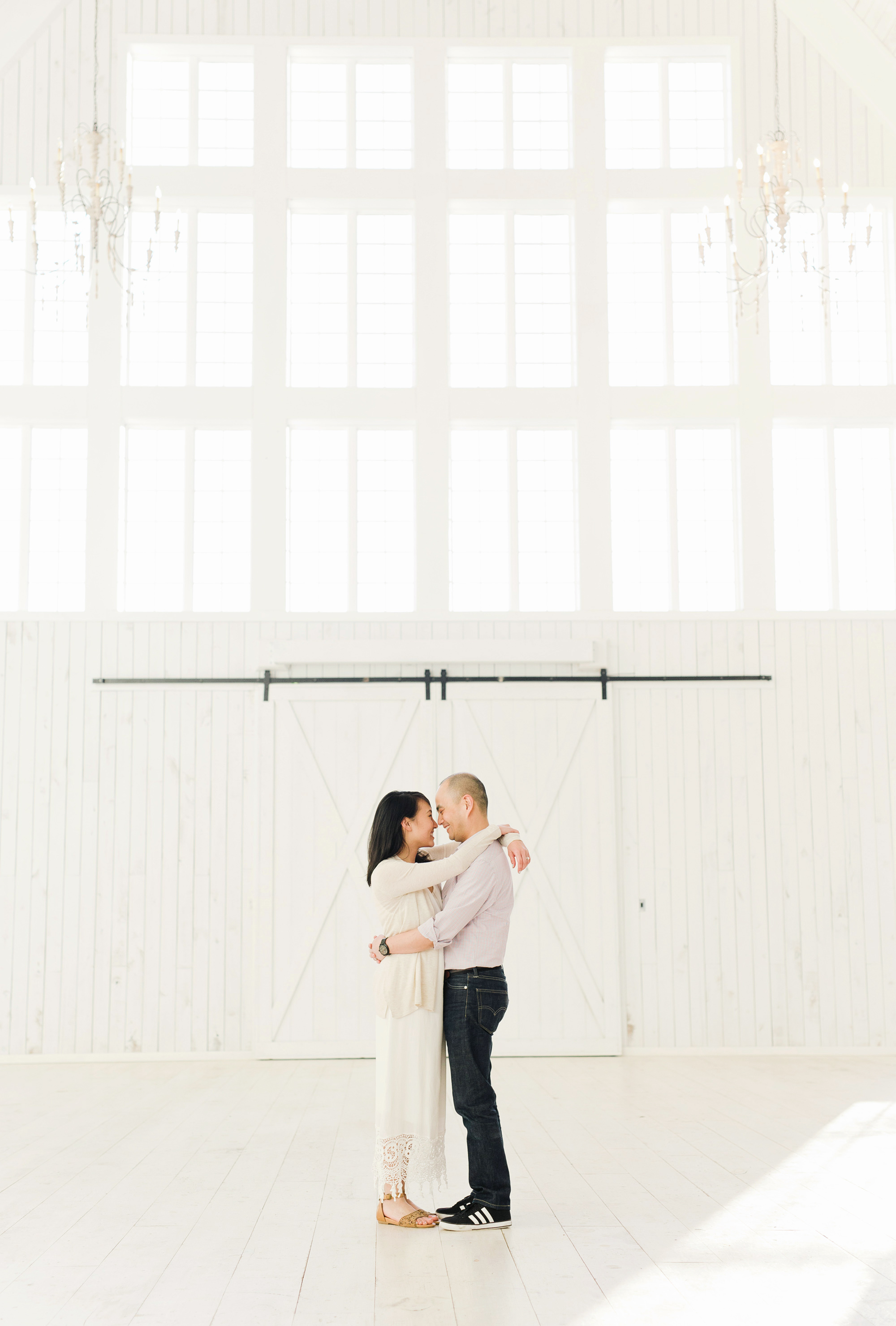 white-sparrow-engagement-session