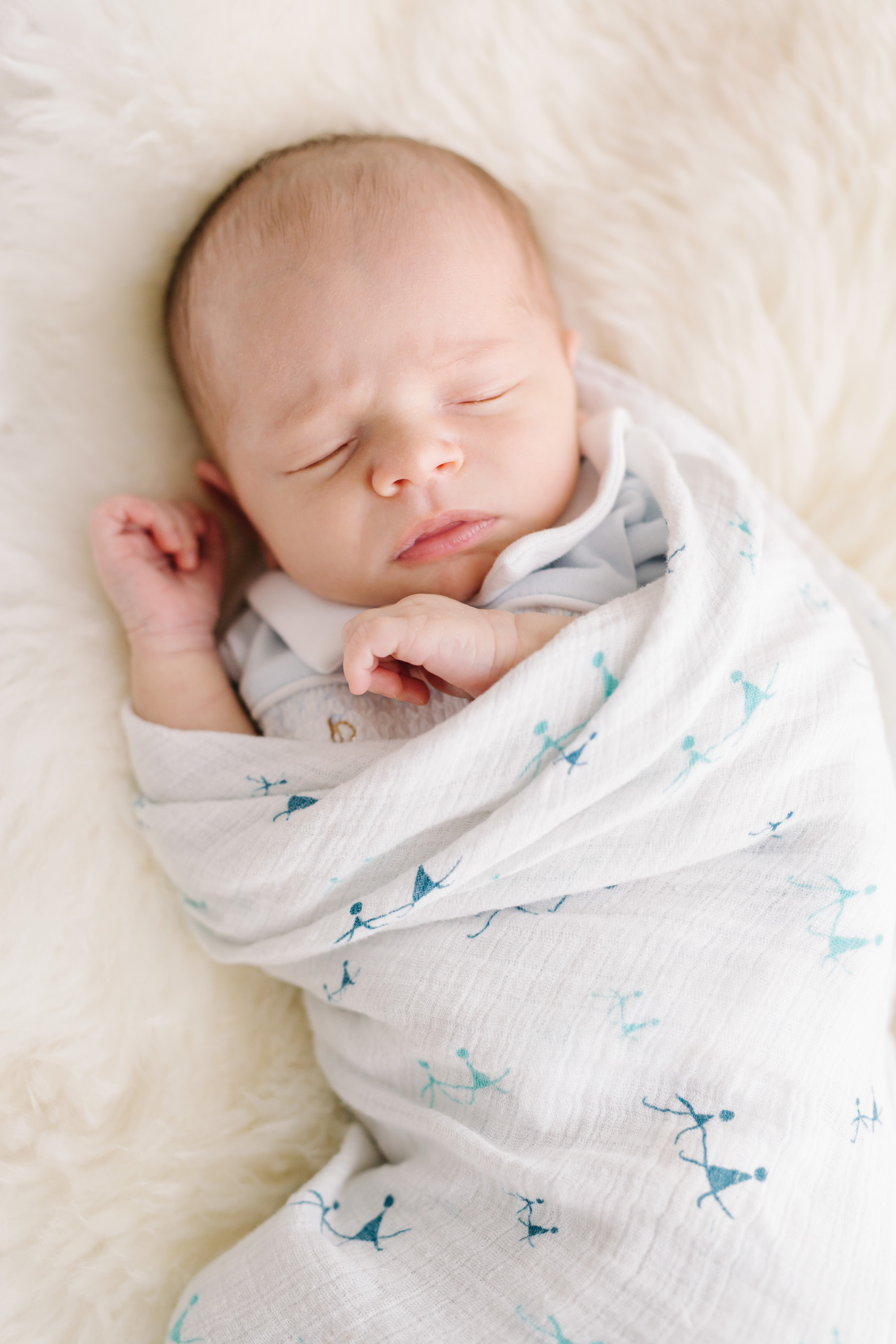 Dallas newborn photography by Texas photographer Tenth & Grace.