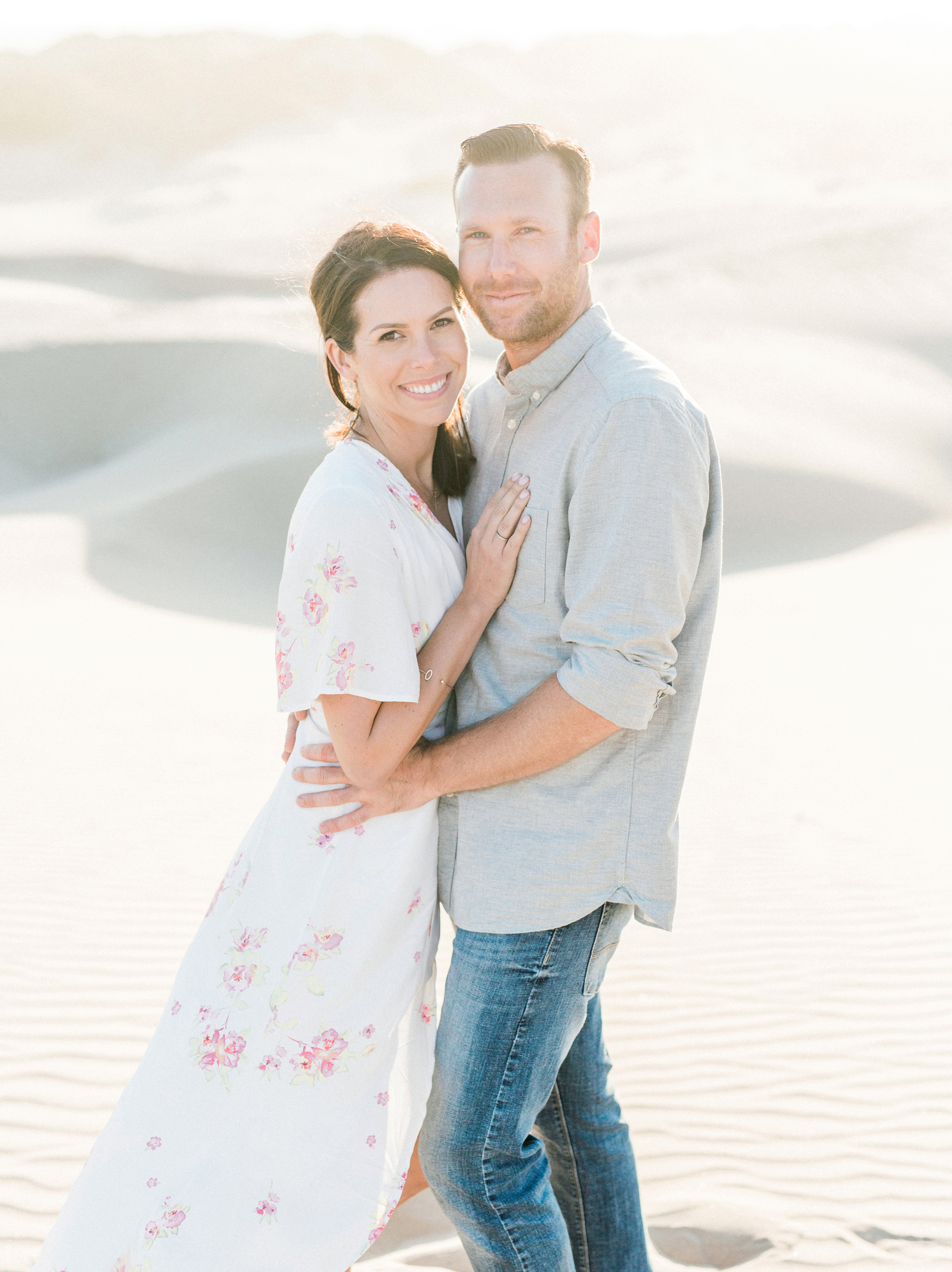 Anniversary session by Dallas photographer Tenth & Grace.