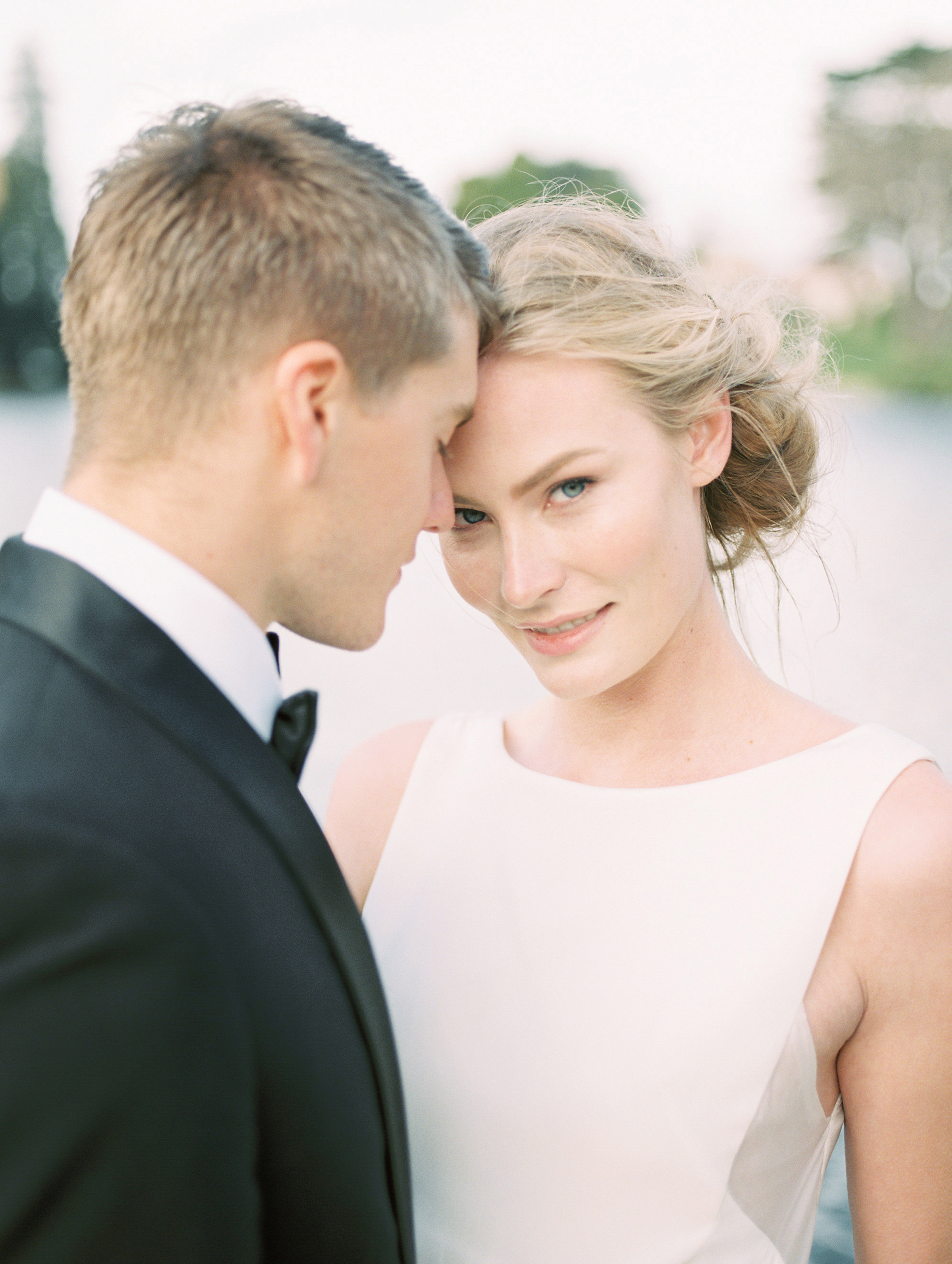 San Francisco bride and groom captured by film wedding photographer Tenth & Grace.